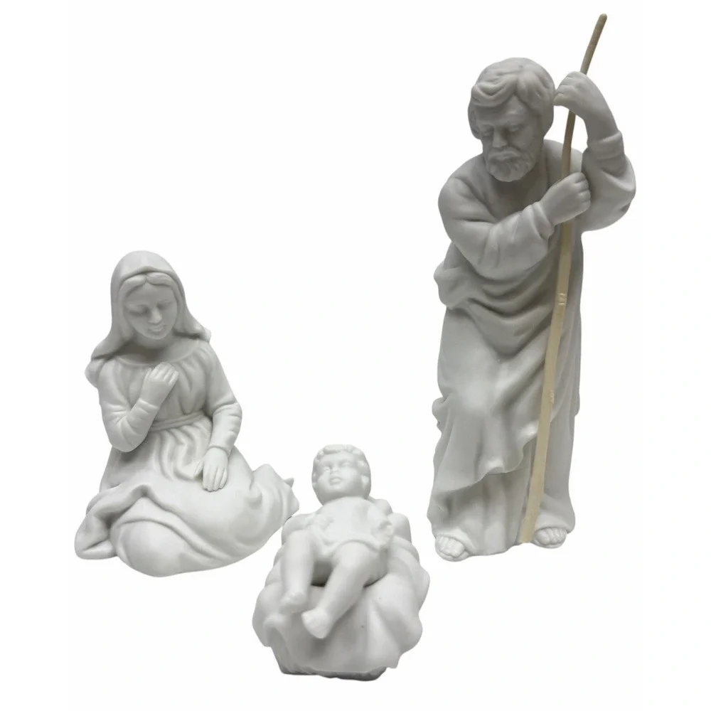 VTG Avon Nativity Collectibles Christmas Figures Holy‎ Family 3 Piece Set 1981